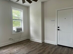5321 N Damen Ave in Chicago, IL - Building Photo - Building Photo