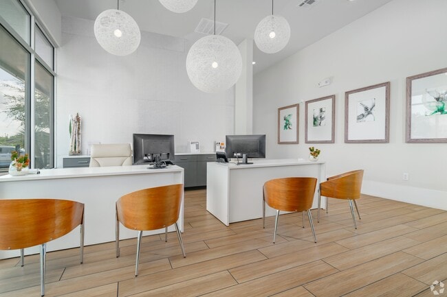 Hardy Oak in San Antonio, TX - Foto de edificio - Building Photo