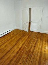 375 Union St in Jersey City, NJ - Building Photo - Building Photo