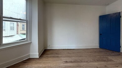 1329 N Wanamaker St in Philadelphia, PA - Building Photo - Building Photo