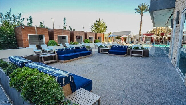 property at 4381 W Flamingo Rd