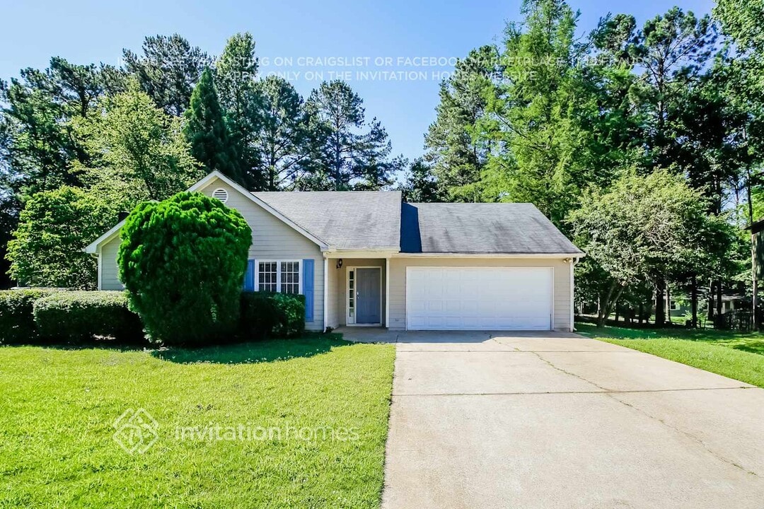 4762 Estuary Cir in Acworth, GA - Building Photo