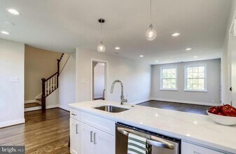 3522 S Utah St in Arlington, VA - Building Photo - Building Photo