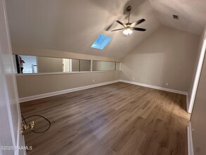 215 Cherry St in Lafayette, LA - Building Photo - Building Photo