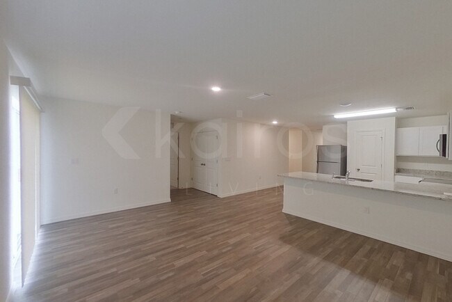 20254 Lorenzo Ave in Port Charlotte, FL - Building Photo - Building Photo