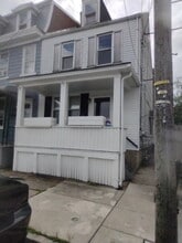 902 Butler St in Easton, PA - Building Photo - Building Photo