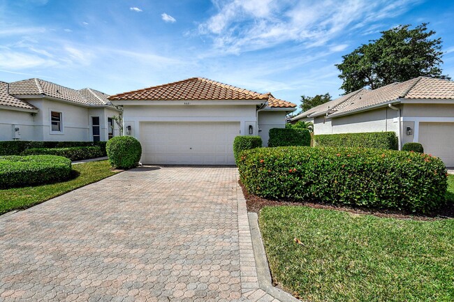 6681 NW 25th Terrace in Boca Raton, FL - Foto de edificio - Building Photo