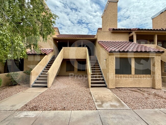 property at 4901 S Calle Los Cerros Dr