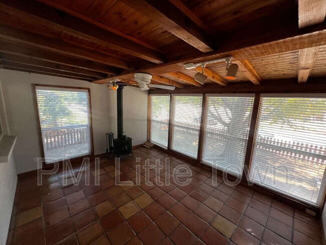 2487 S Corona St in Denver, CO - Building Photo - Building Photo