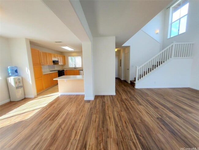 property at 94-523-523 Halekuai Pl