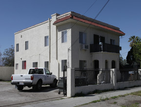 3553 Park Ave in Riverside, CA - Foto de edificio - Building Photo