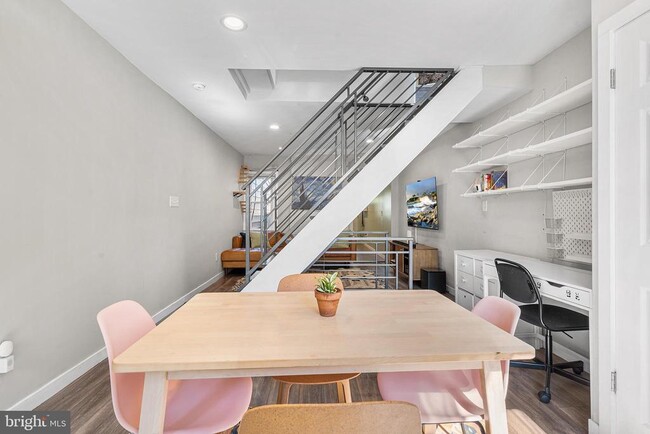 1837 E Albert St in Philadelphia, PA - Building Photo - Building Photo