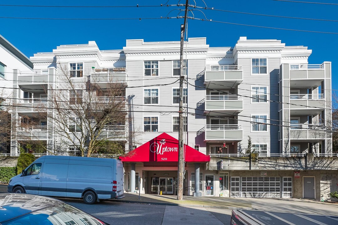 520 2nd Ave W in Seattle, WA - Foto de edificio