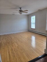 75 Broadway in Keyport, NJ - Building Photo - Building Photo