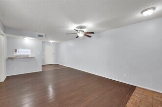 3741 Bonnie Dr in Fort Worth, TX - Building Photo - Building Photo