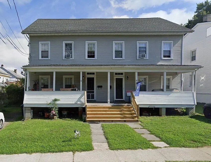 6 Lower Henry St in Wappingers Falls, NY - Building Photo