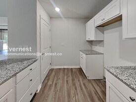 4233 Park Ave in Kansas City, MO - Building Photo