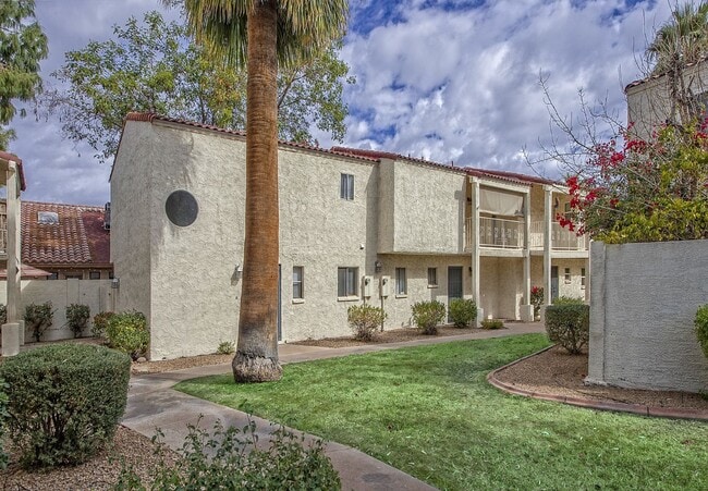 8510 N Central Ave in Phoenix, AZ - Building Photo - Building Photo