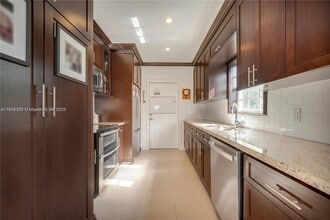 106 Florida Ave in Coral Gables, FL - Building Photo - Building Photo