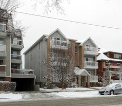 526 18th Ave SW in Calgary, AB - Building Photo