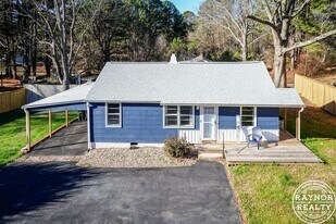 429 N Main St in Franklinton, NC - Building Photo