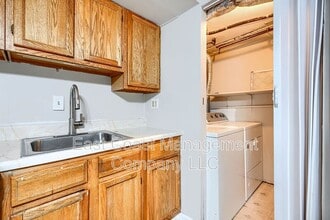 7862 St Bridget Ln in Dundalk, MD - Building Photo - Building Photo