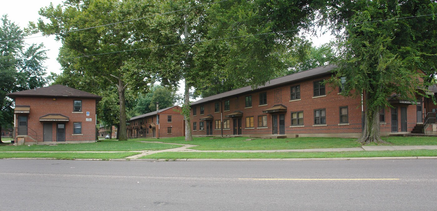 Harrison Homes in Peoria, IL - Foto de edificio