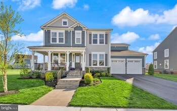 1108 Coubertin Dr SE in Leesburg, VA - Building Photo - Building Photo