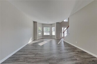 1420 Rocky Shoals Ln in Suwanee, GA - Building Photo - Building Photo