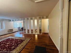 4113 Telegraph Rd in Bloomfield Hills, MI - Building Photo - Building Photo