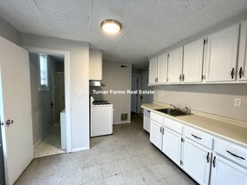 103 Buttonwood St, Unit 2 Apartments