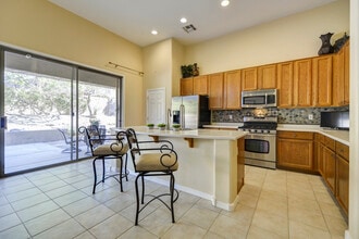 7634 E San Fernando Dr in Scottsdale, AZ - Building Photo - Building Photo