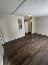 2108 Catherine Lake Rd in Richlands, NC - Building Photo - Building Photo