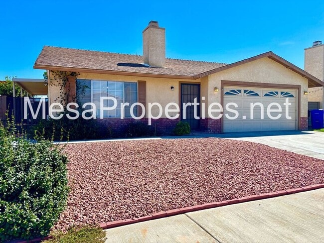 property at 15819 Cedarwood Pl