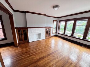 2817 N Clybourn Ave, Unit 2 in Chicago, IL - Building Photo - Building Photo