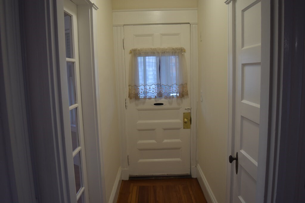 83 Grant St in Waltham, MA - Building Photo