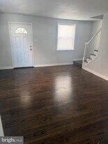 304 High St in Sharon Hill, PA - Building Photo