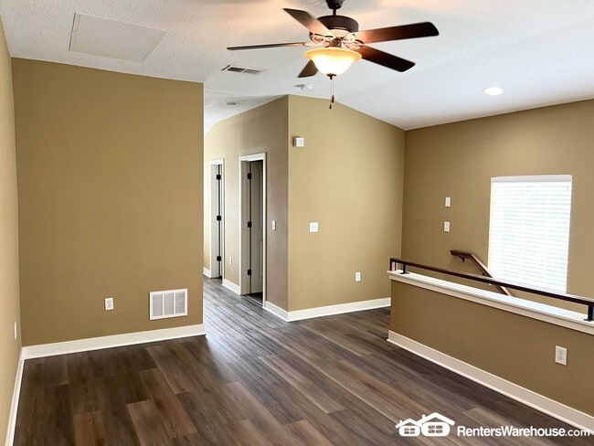 3873 S Thompson St in Kansas City, KS - Building Photo - Building Photo
