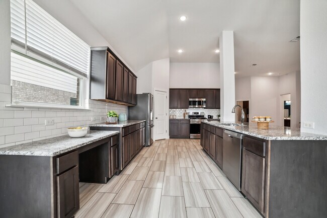 201 Potts St in Georgetown, TX - Building Photo - Building Photo