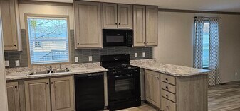 2415 Catalpa St in Liberty, MO - Building Photo