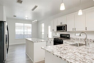 2500 National Park Blvd in Austin, TX - Building Photo - Building Photo