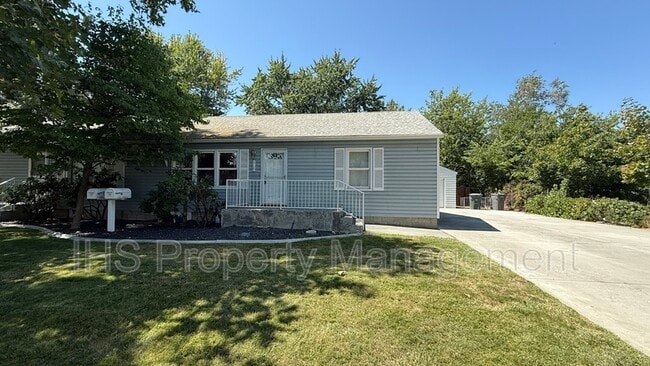 property at 319 Barth Ave