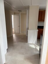 94 Main St, Unit 94A Main St in South Berwick, ME - Foto de edificio - Building Photo