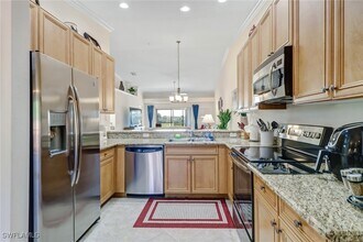 10270 Heritage Bay Blvd in Naples, FL - Building Photo - Building Photo
