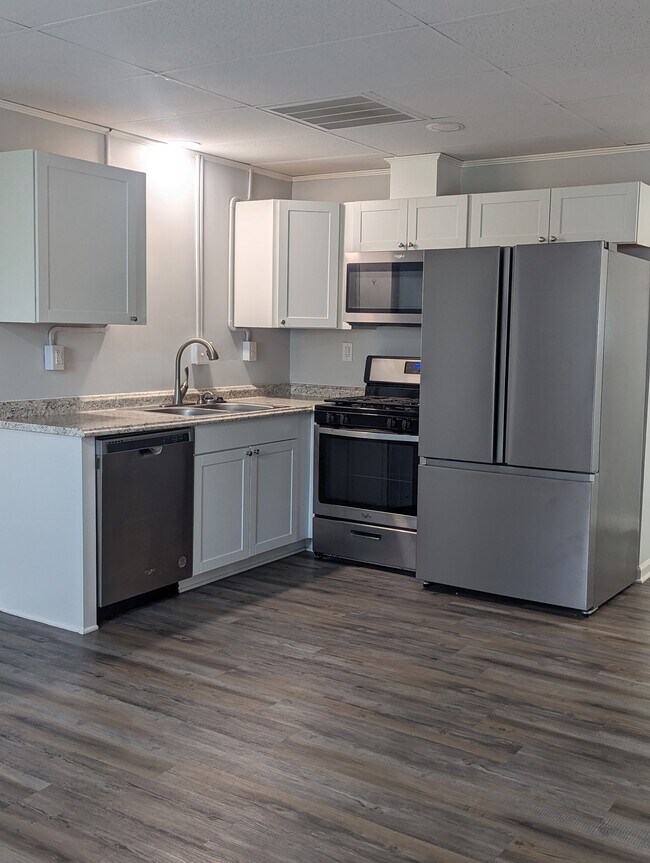260 N Cleveland Park Dr in Spartanburg, SC - Building Photo - Building Photo