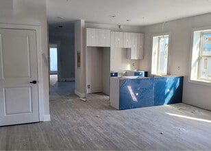 240 Chestnut St in Kearny, NJ - Building Photo - Building Photo