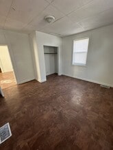 219 E 15th St in Muncie, IN - Building Photo - Building Photo