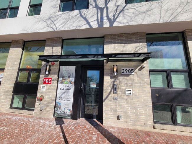 2905 Georgia Ave NW in Washington, DC - Building Photo - Building Photo