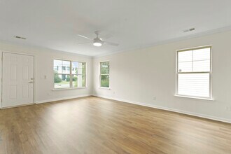 3 Chandler Bluff Dr in Savannah, GA - Building Photo - Building Photo