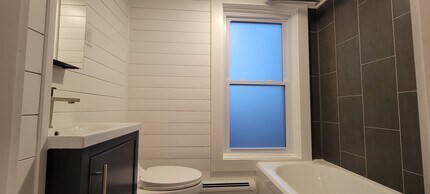 187 Church St in North Adams, MA - Building Photo - Building Photo